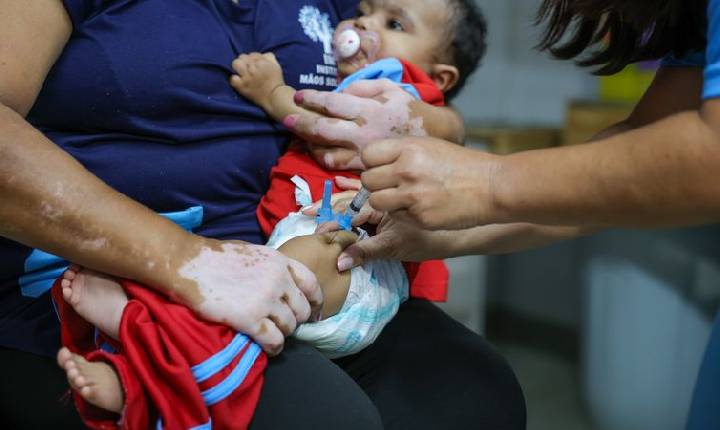 Casos de coqueluche crescem e provocam internações e mortes 