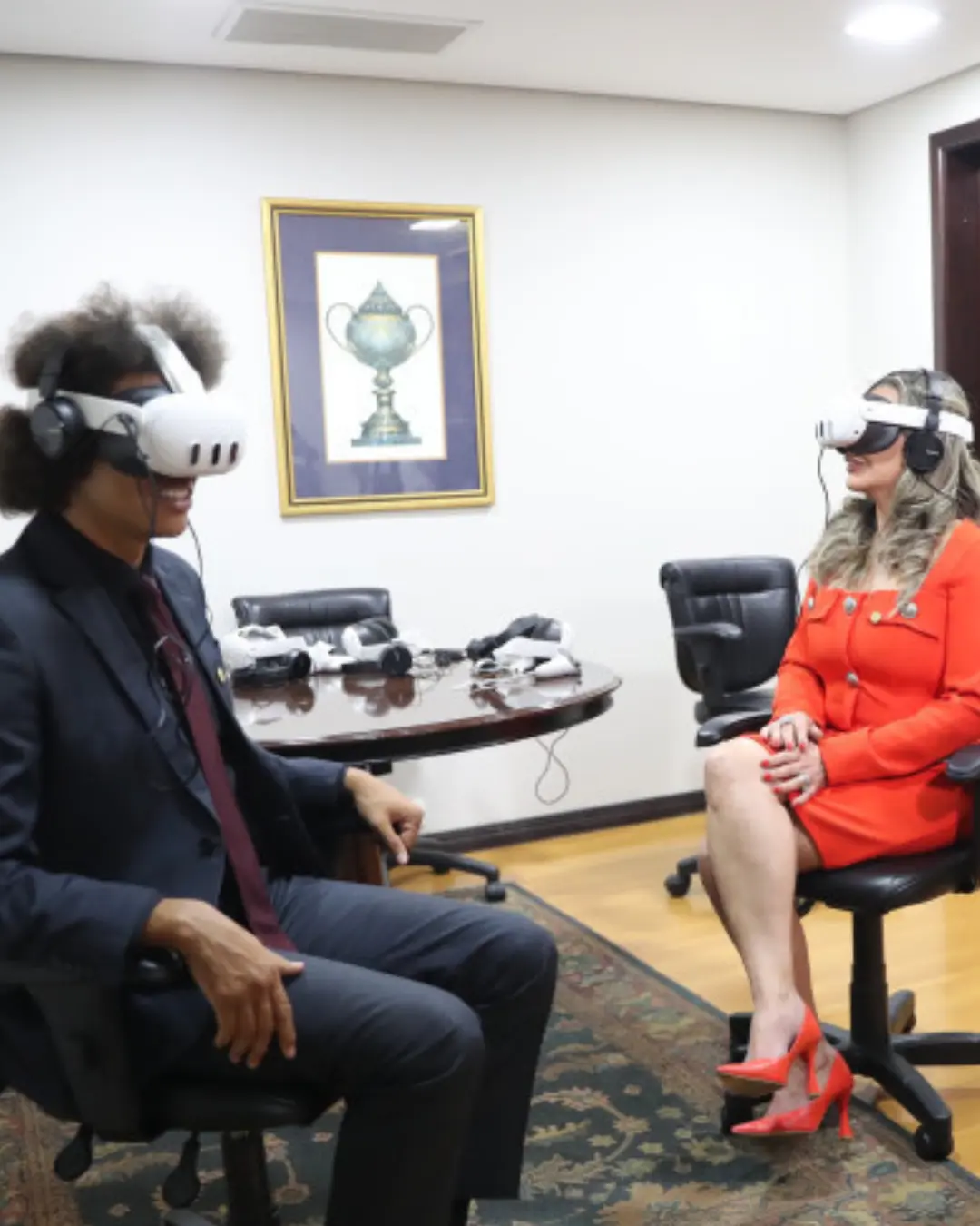 Assembleia Legislativa lança tour imersivo com óculos de realidade virtual
