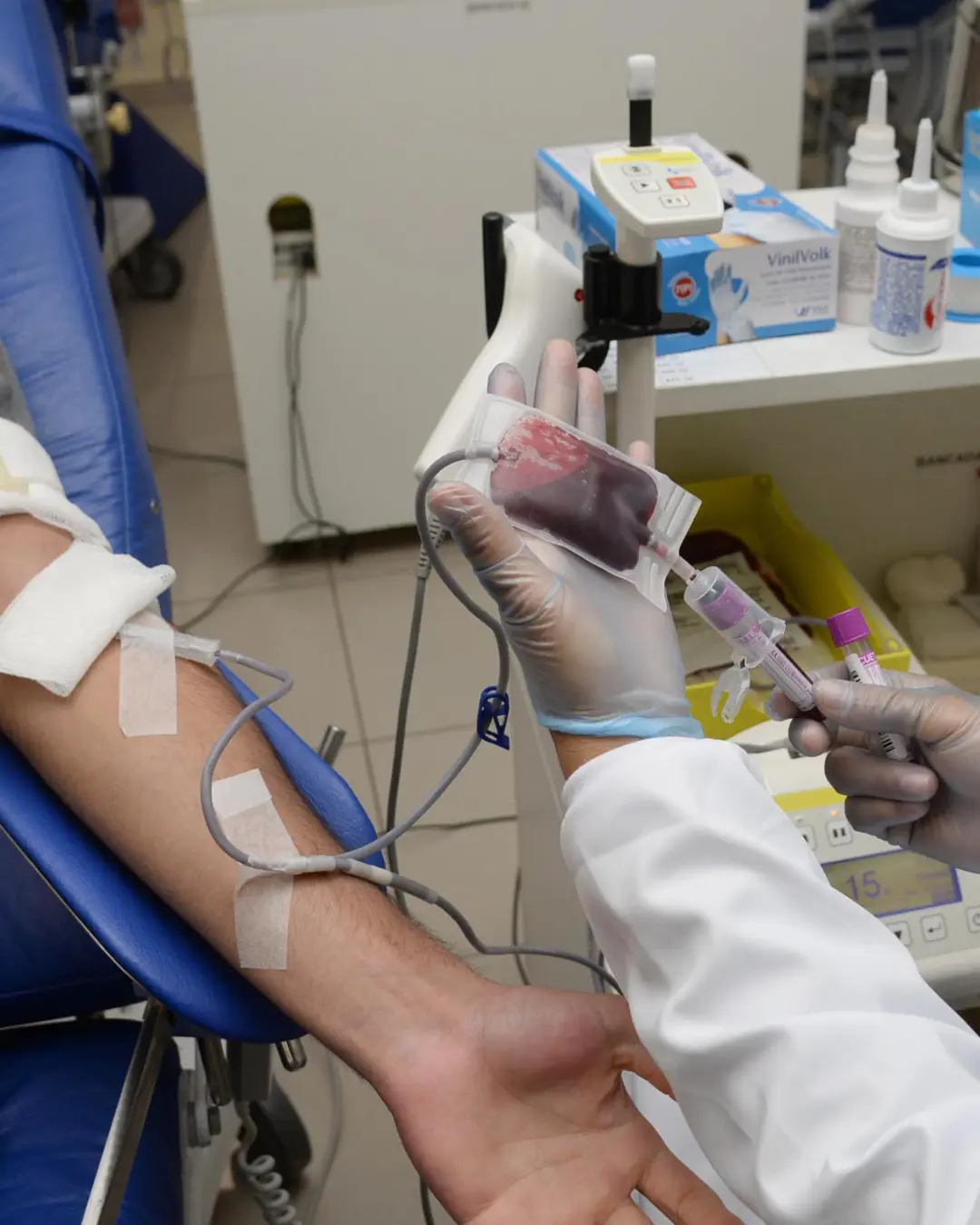 Com baixo estoque para sangues tipo O+ e O-, Paraná solicita doação de sangue