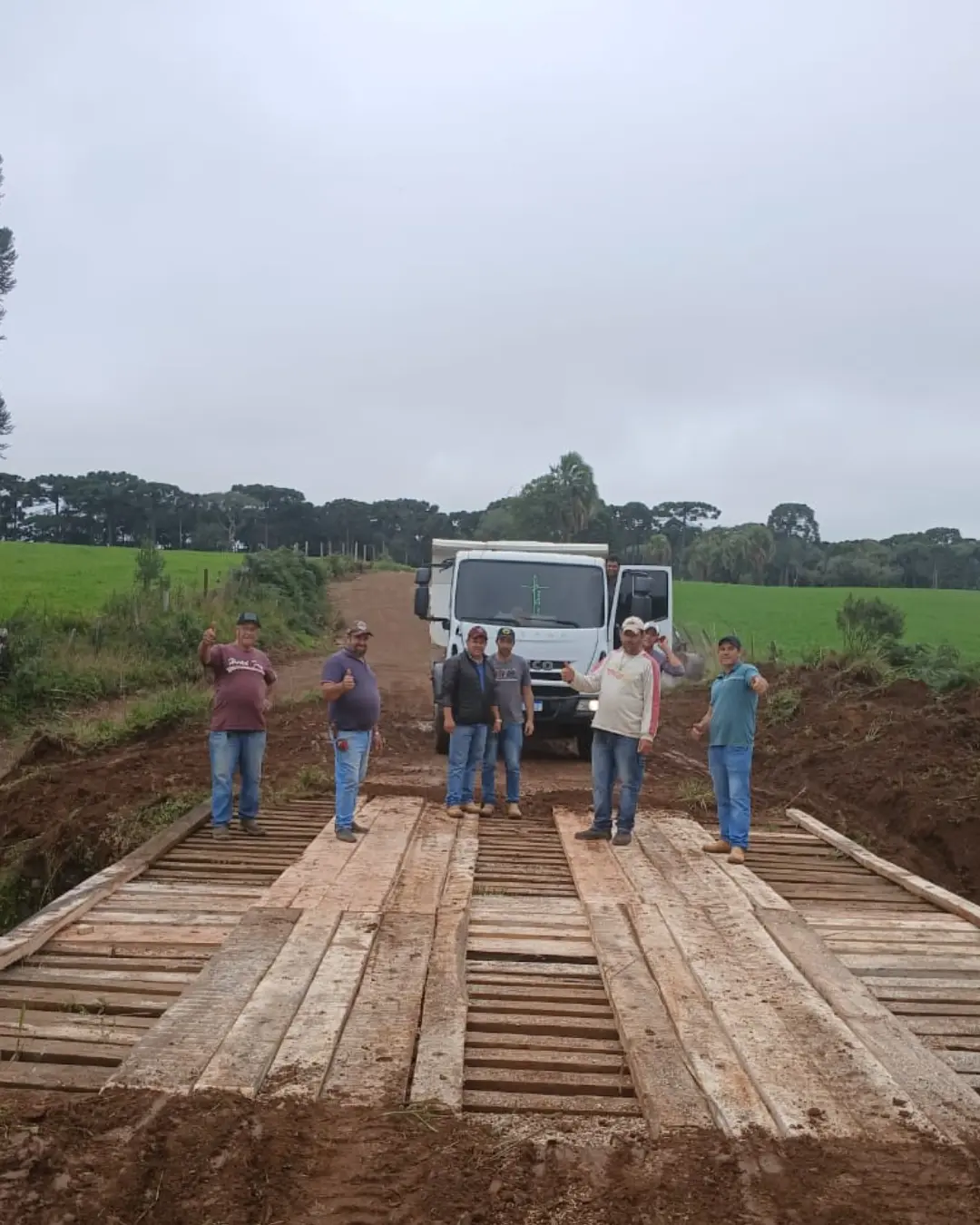 Departamento de Obras segue com a recuperação das pontes