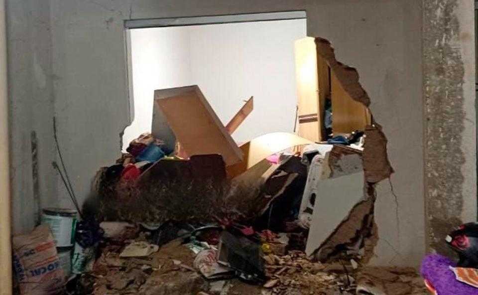 Esposa recusa sexo, homem ‘se revolta’ e destrói a própria casa com carro no Paraná