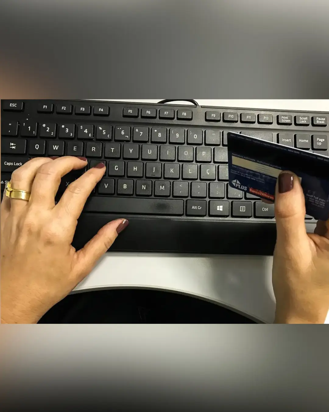 Estudo revela desigualdade no endividamento e quitação de dívidas entre mulheres e homens