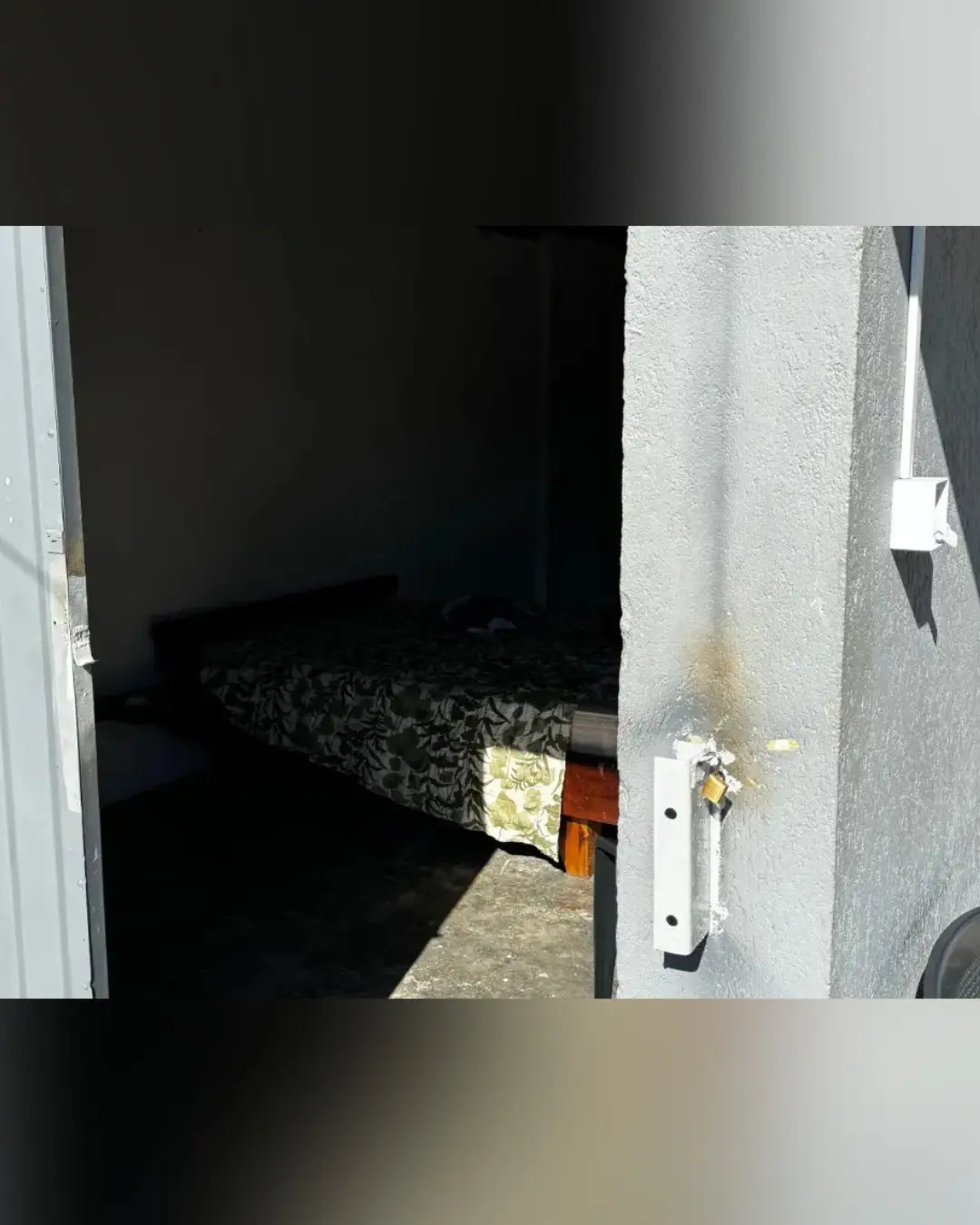 Gerente e sócio de clínica investigada por cárcere privado em Antonina são soltos; local segue em atividade
