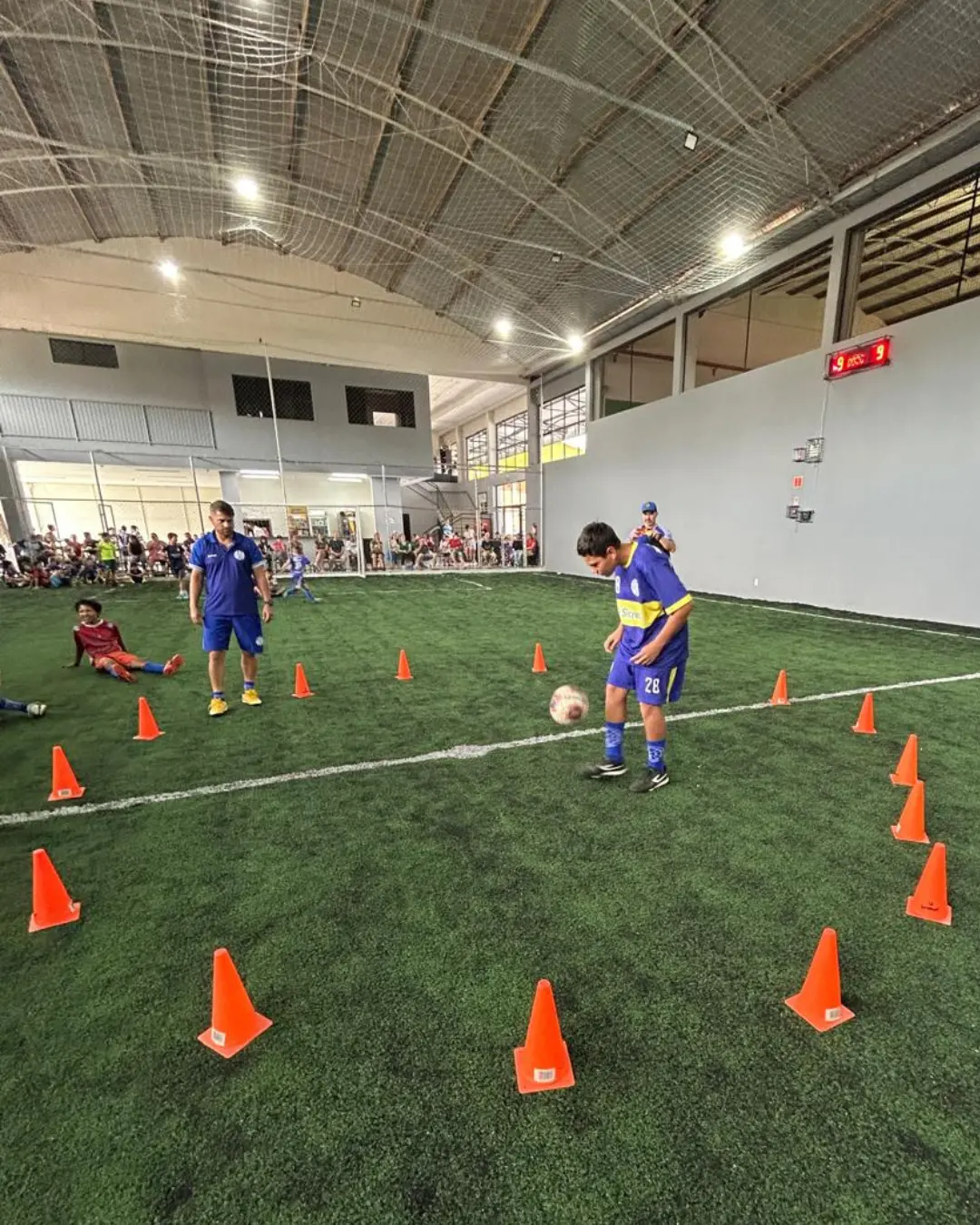 Gincana de Futebol da Escolinha do Caxias de Palmas teve a participação de 64 atletas
