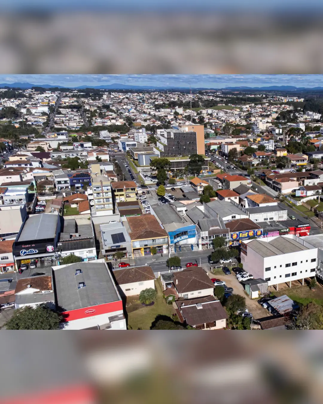 Municípios do Paraná recebem mais de R$ 1 bilhão em repasses estaduais em maio de 2025