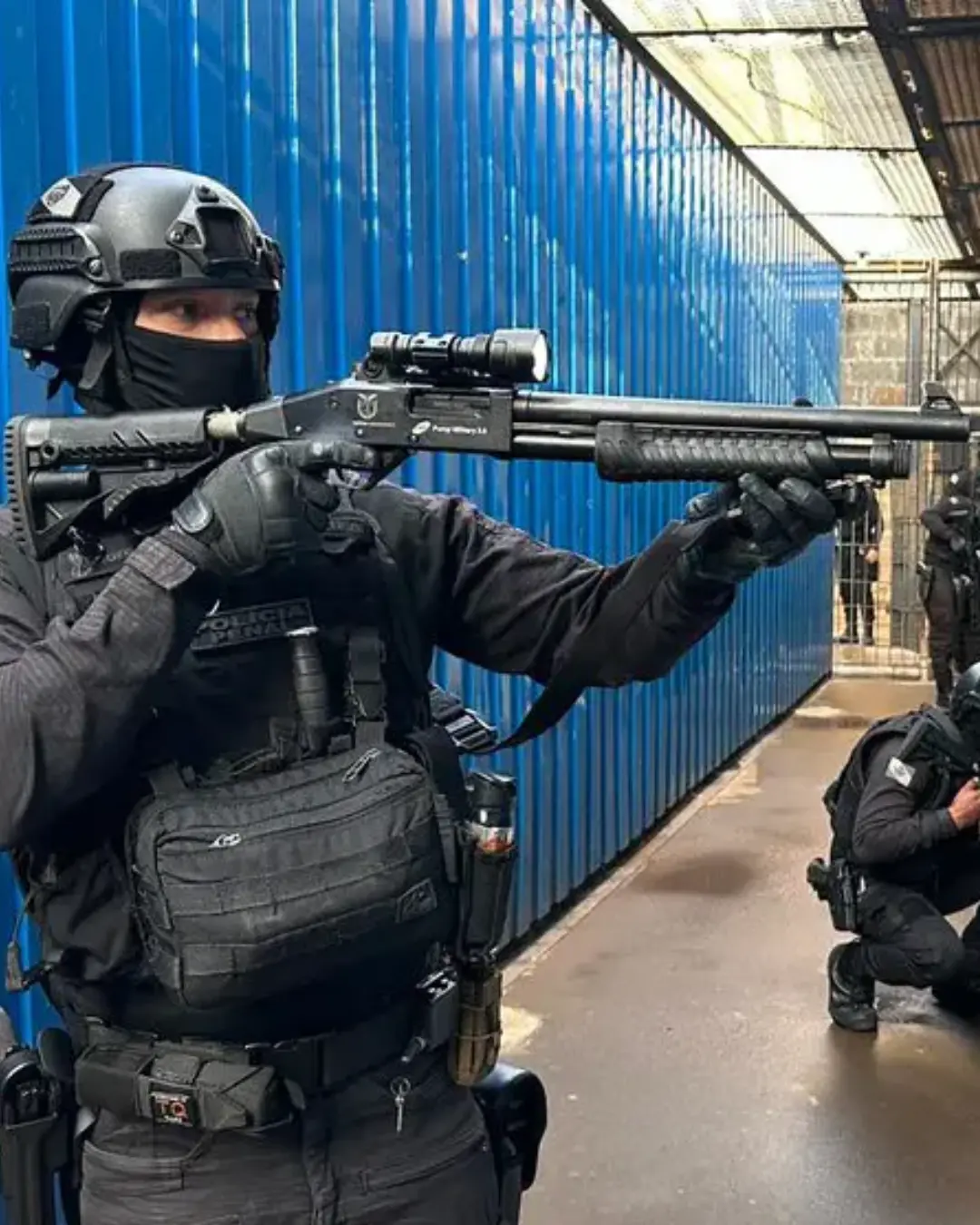 Operação contra facção criminosa que atua a partir de presídios no Paraná - 51 integrantes do grupo já estão presos
