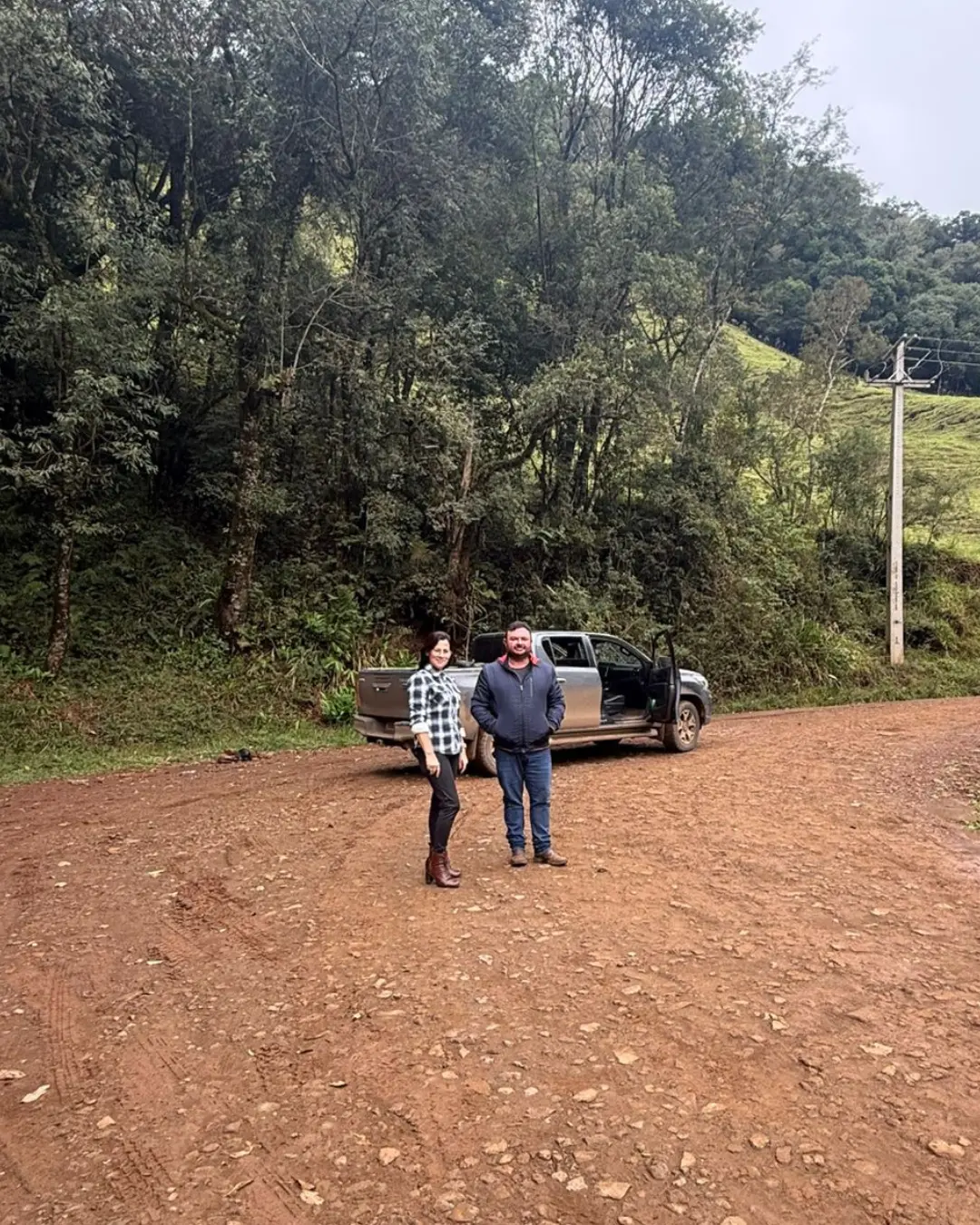 Para auxiliar moradores - Prefeitura prioriza cascalhamento na área rural de CDS