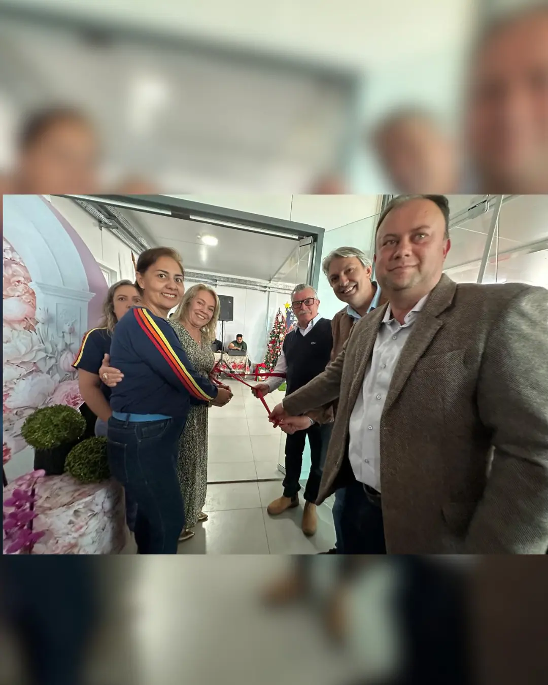 Prefeito Dr Kosmos e secretária de Educação inauguram moderno CMEI no bairro Divino