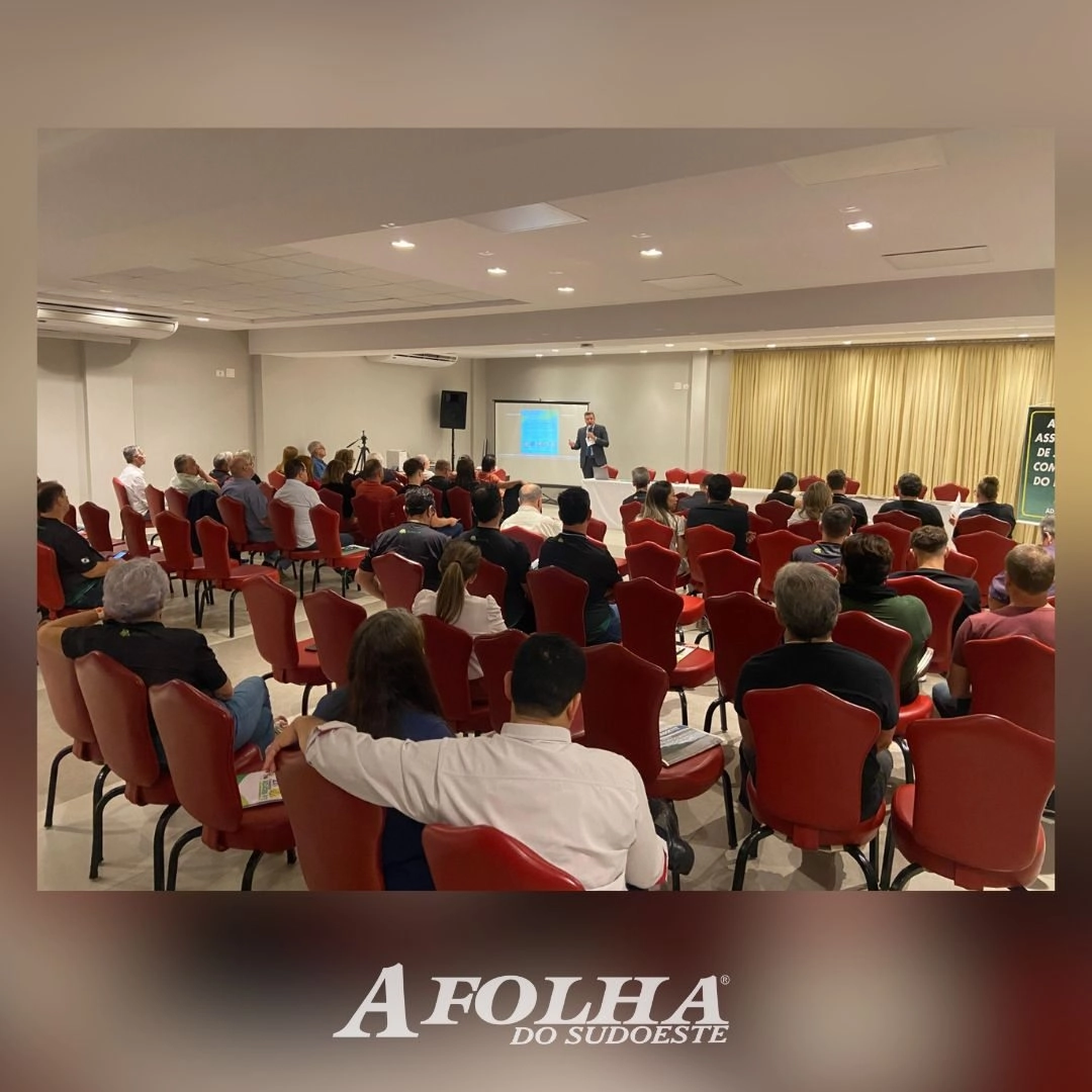 Palestras sobre diferentes temas marcam o Congresso da Adjori/PR em Foz do Iguaçu
