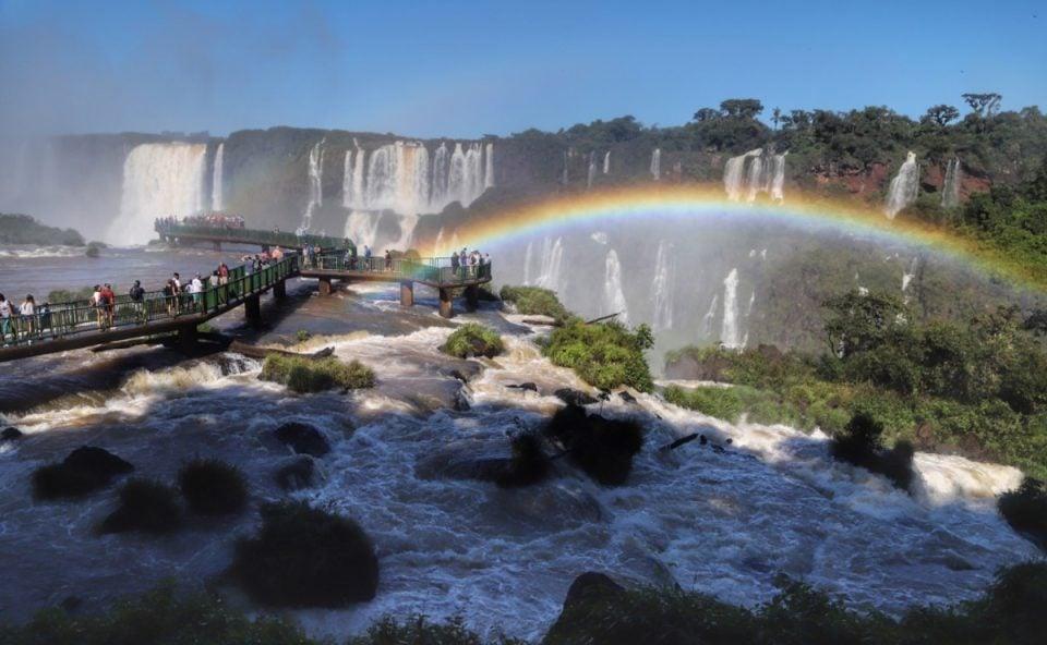 Votação aberta! Cataratas do Iguaçu concorre a prêmio do Oscar do Turismo Mundial; saiba como votar