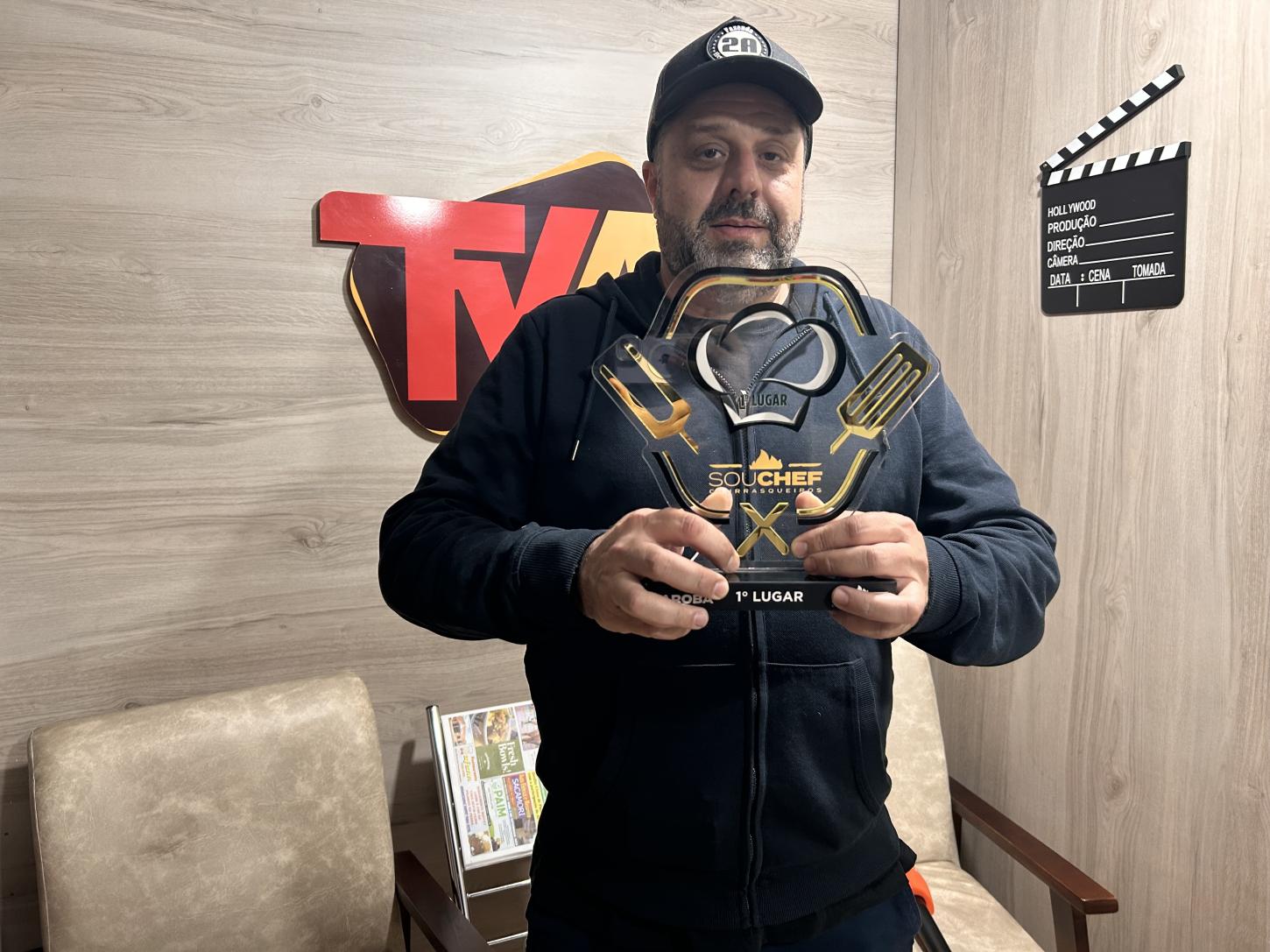 Destacando a memória afetiva em prato, palmense vence reality Sou Chef Churrasqueiros