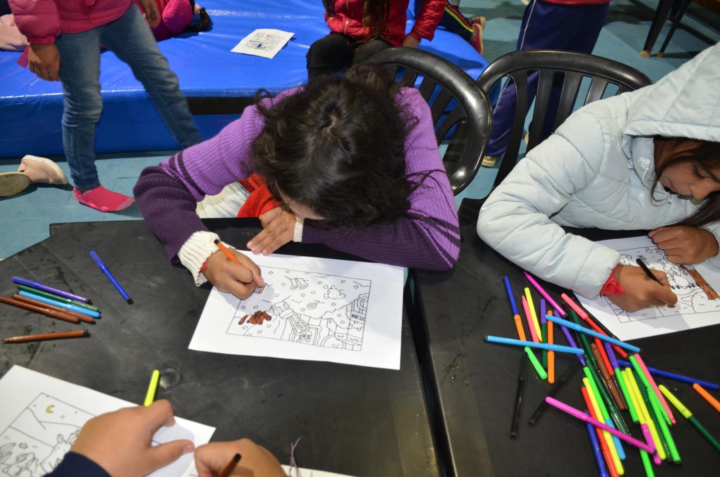 Alunos da Escola Aurora Tortelli vivenciaram o Dia da Criança
