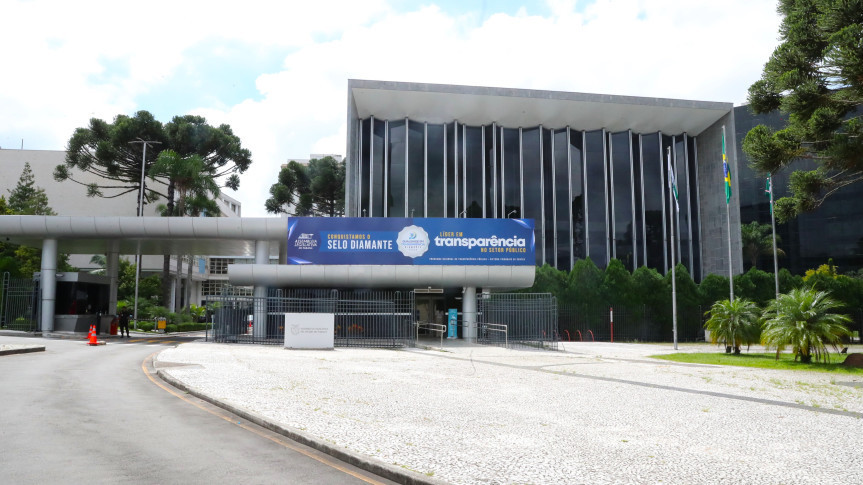 Assembleia terá semana com debates sobre defesa do consumidor, homenagens e programação especial de Natal