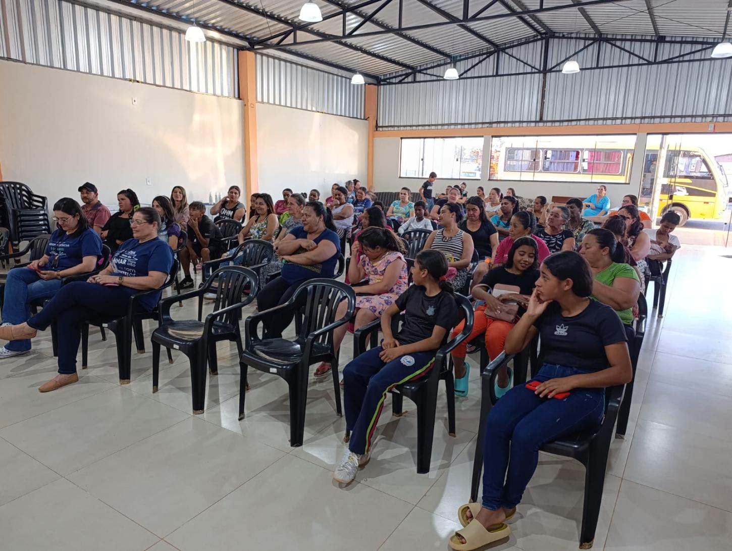 Departamento de Ação Social promoveu encontro de fortalecimento de vínculos familiares 