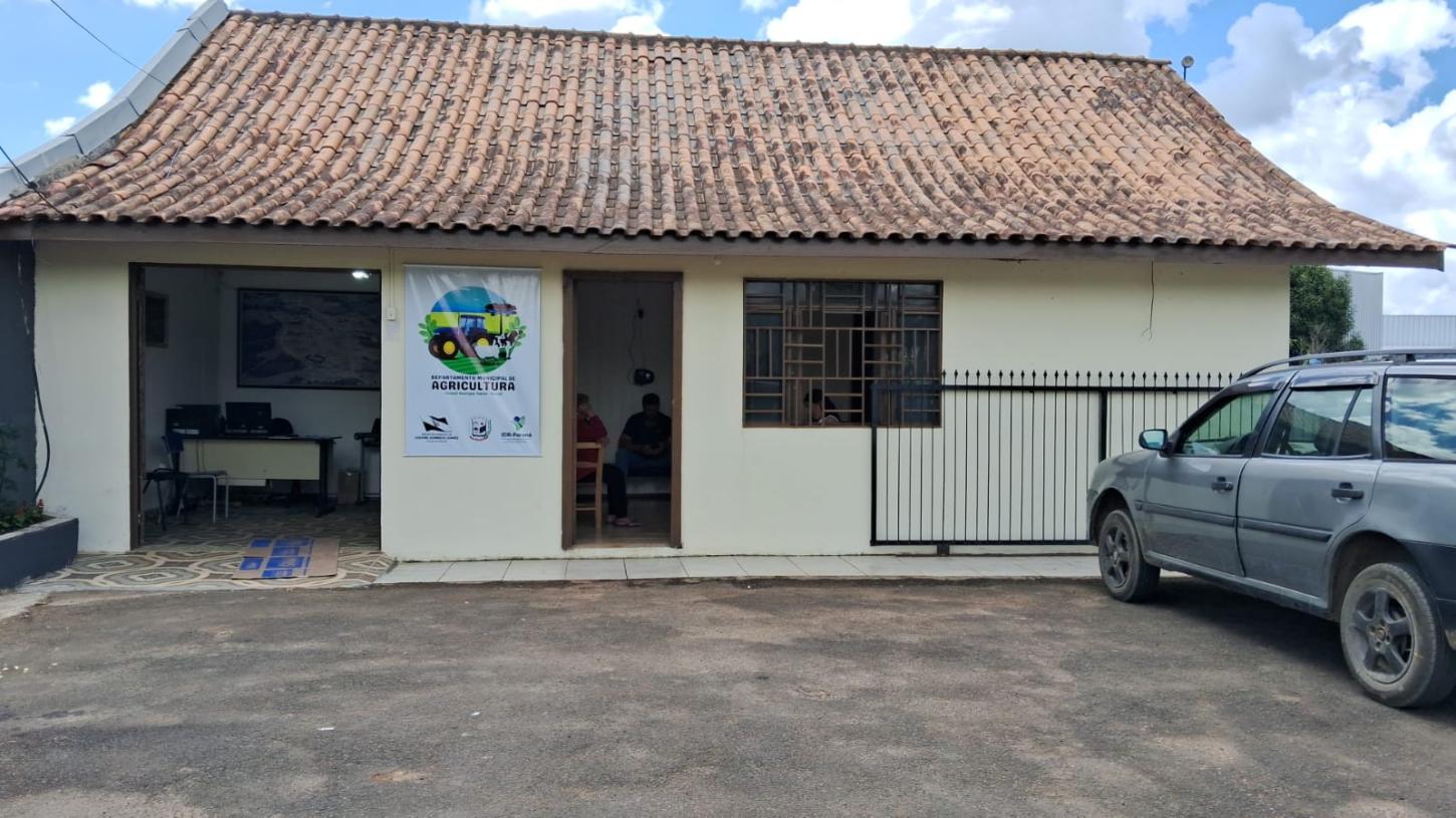 Departamento de Agricultura atende em novo endereço
