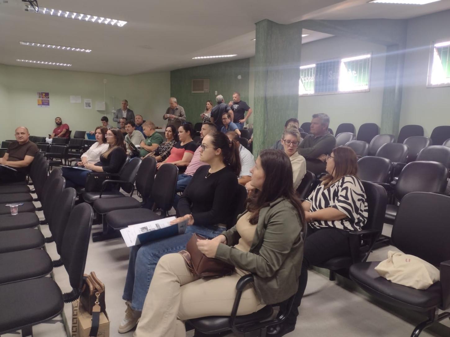 Diretor do departamento participa de evento do programa “Casa Fácil – Minha Casa, Minha Vida Rural”
