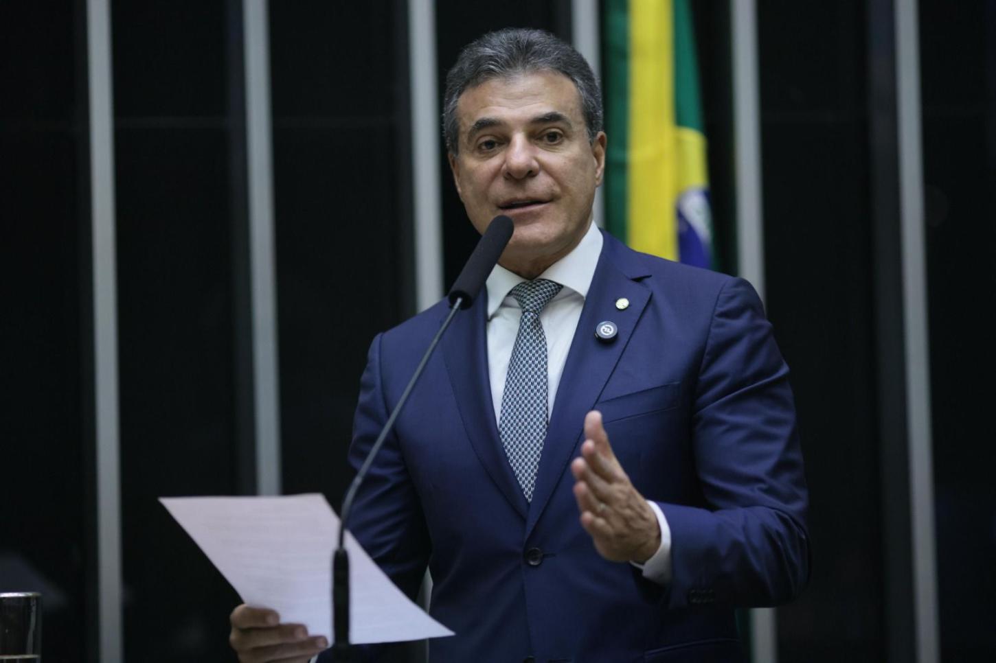 Beto Richa quer incluir Apaes no SUAS