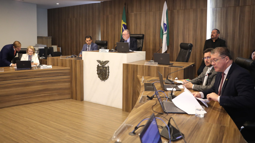 Comissões de Saúde e Educação aprovam projeto que cria o Programa Bons Olhos Paraná