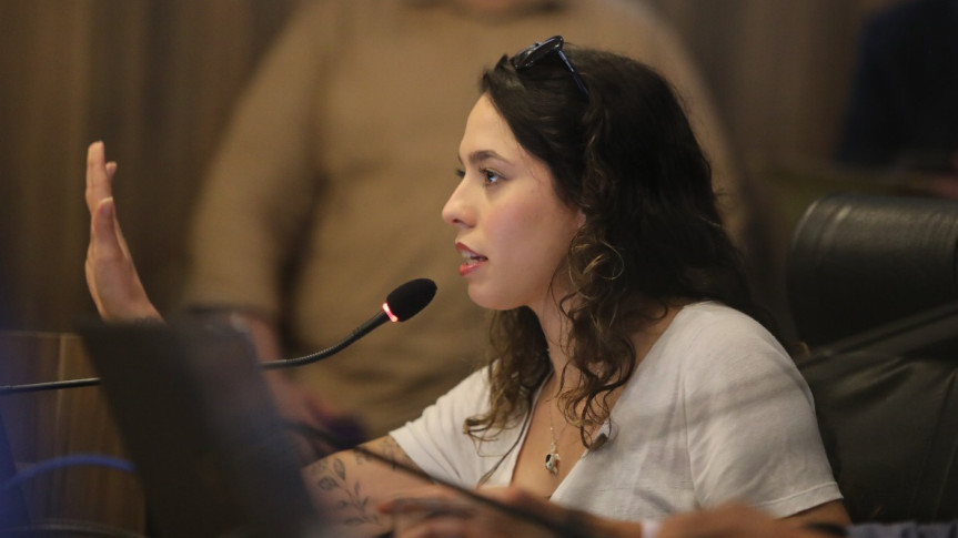 Deputada Ana Júlia (PT) solicita ao TJ-PR a suspensão da nova etapa do Parceiro da Escola