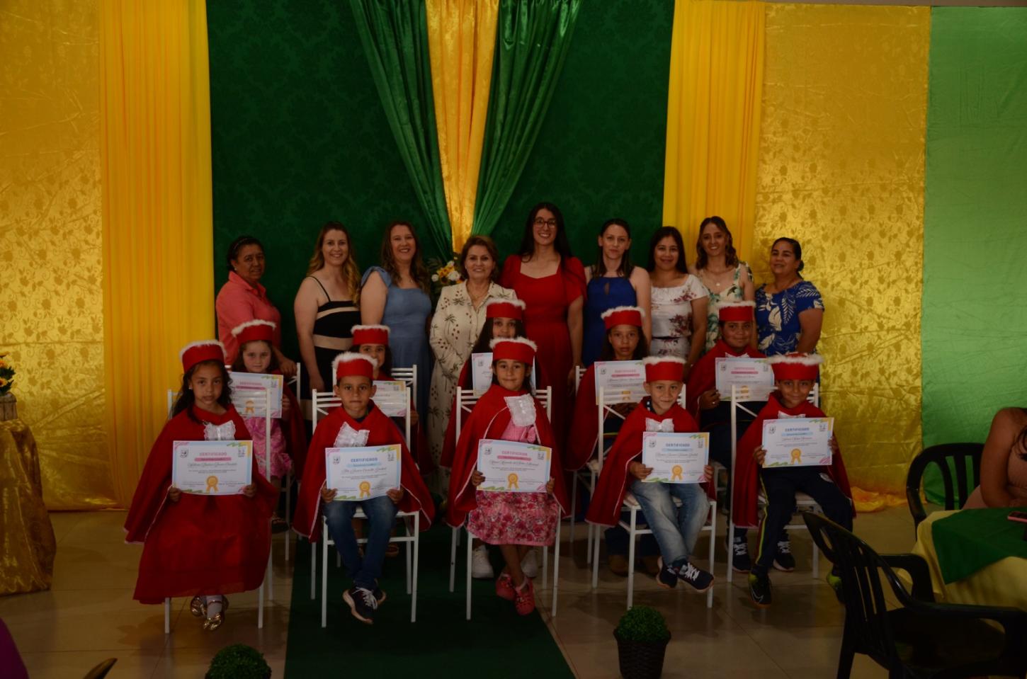 Formatura da Escola do Campo Iraras marca uma tarde de celebração e emoção em Cel Domingos Soares