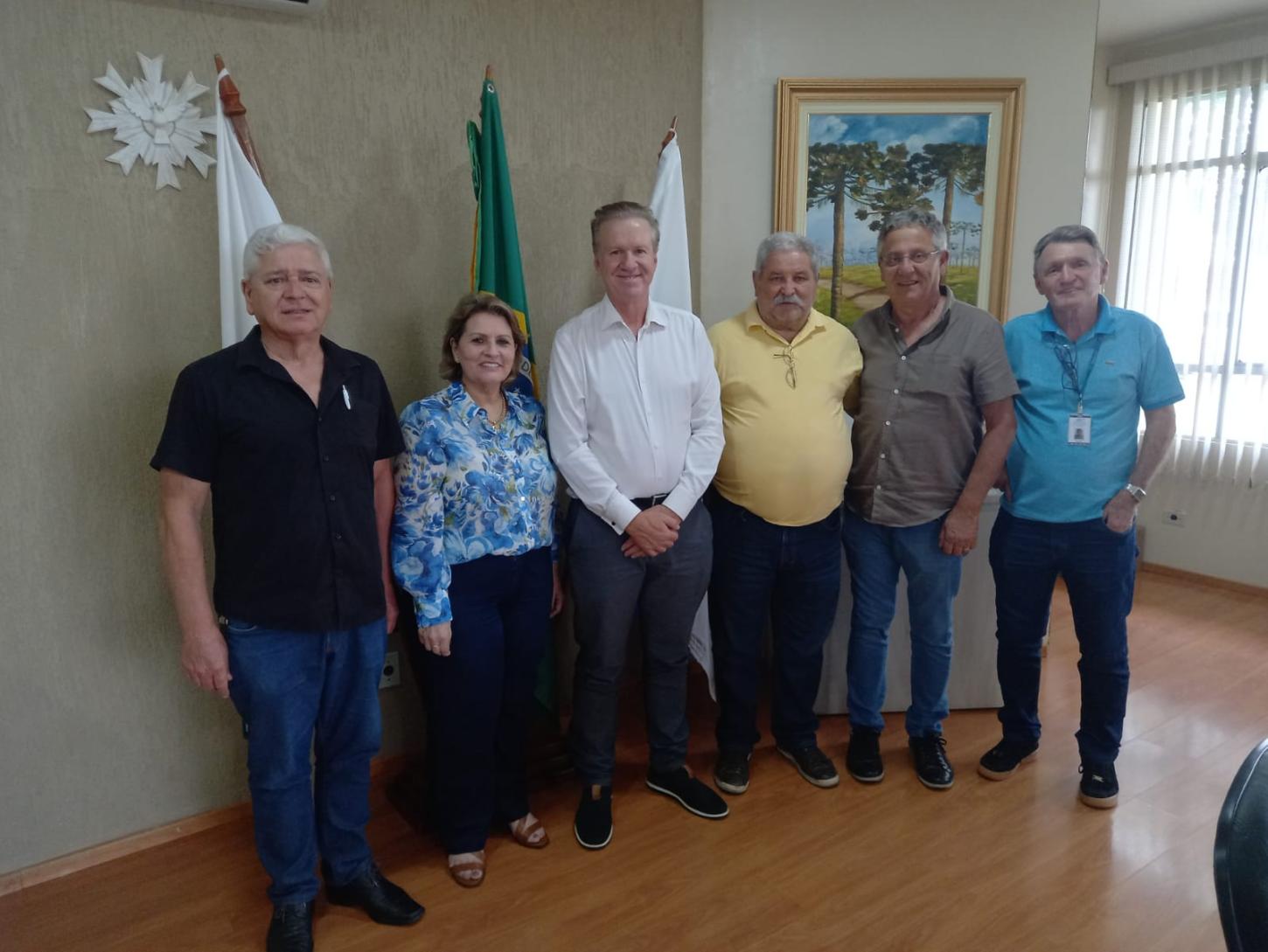 Prefeita Dona Maria recebeu deputado Corti para alinhamento de projetos
