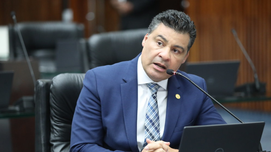 Proposta apresentada na Assembleia prevê inclusão de treinamento contra engasgamento em escolas do Paraná