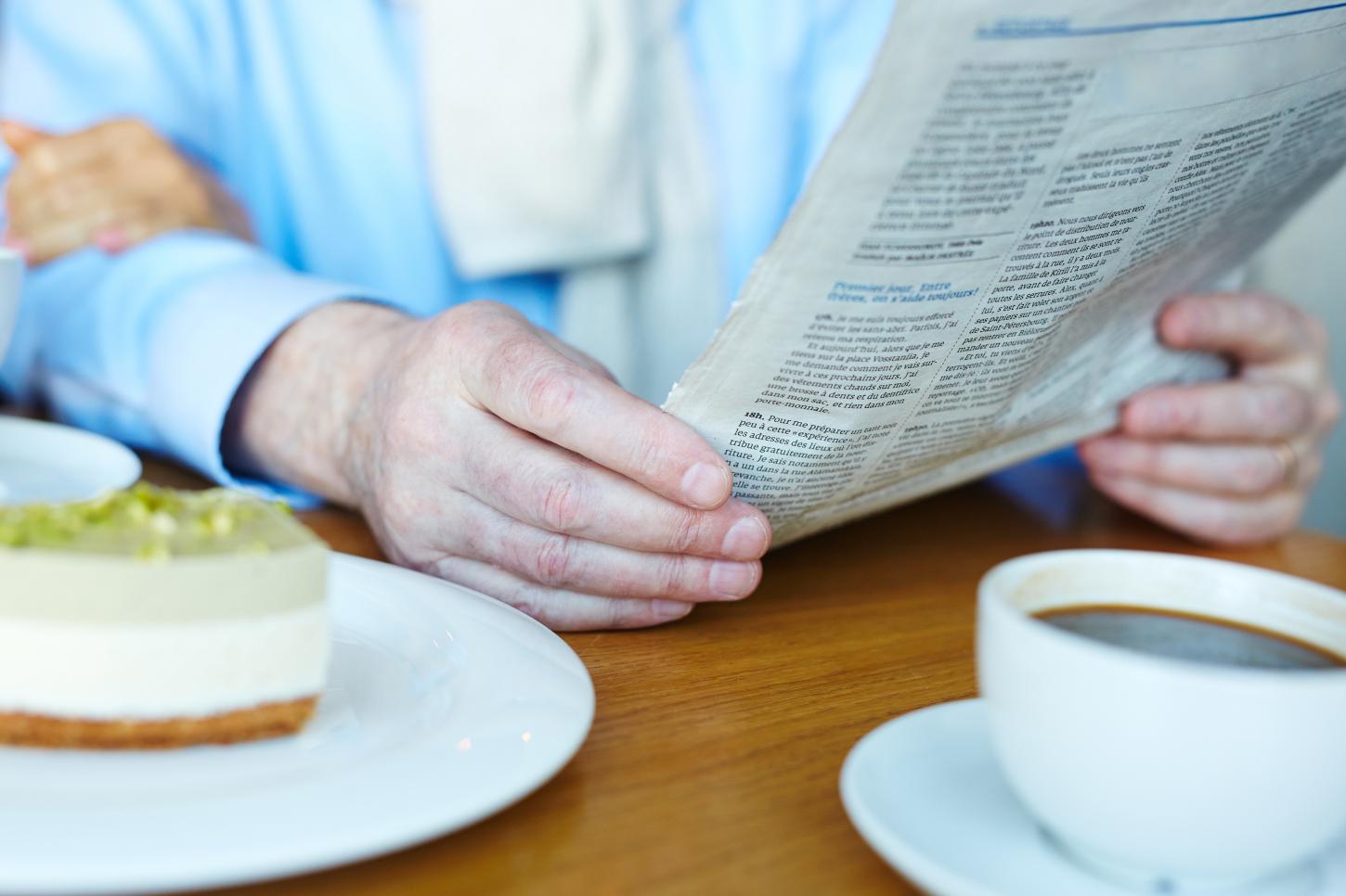 A força do impresso: por que o papel continua sendo a mídia mais prestigiada