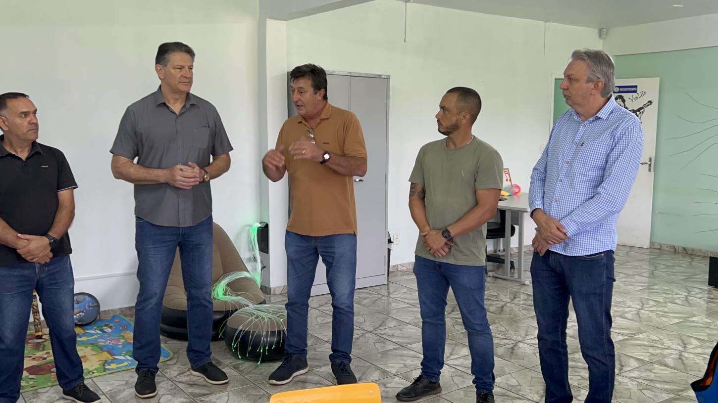 Com recursos do FIA Municipal UAPAR inaugura Sala Sensorial