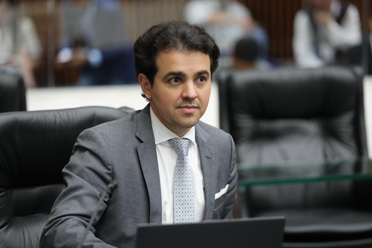 Deputado Luiz Fernando Guerra propõe lei para atrair centros de dados e posicionar Paraná como referência nacional em economia digital