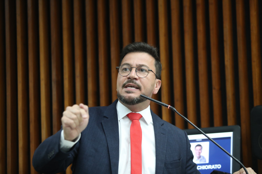 Líder da Oposição cobra do Poder Executivo cumprimento da legislação que garante hora-atividade aos professores da rede estadual
