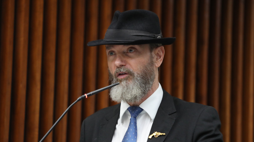 Projeto de lei propõe divulgação de informações sobre desaparecidos em eventos públicos no Paraná