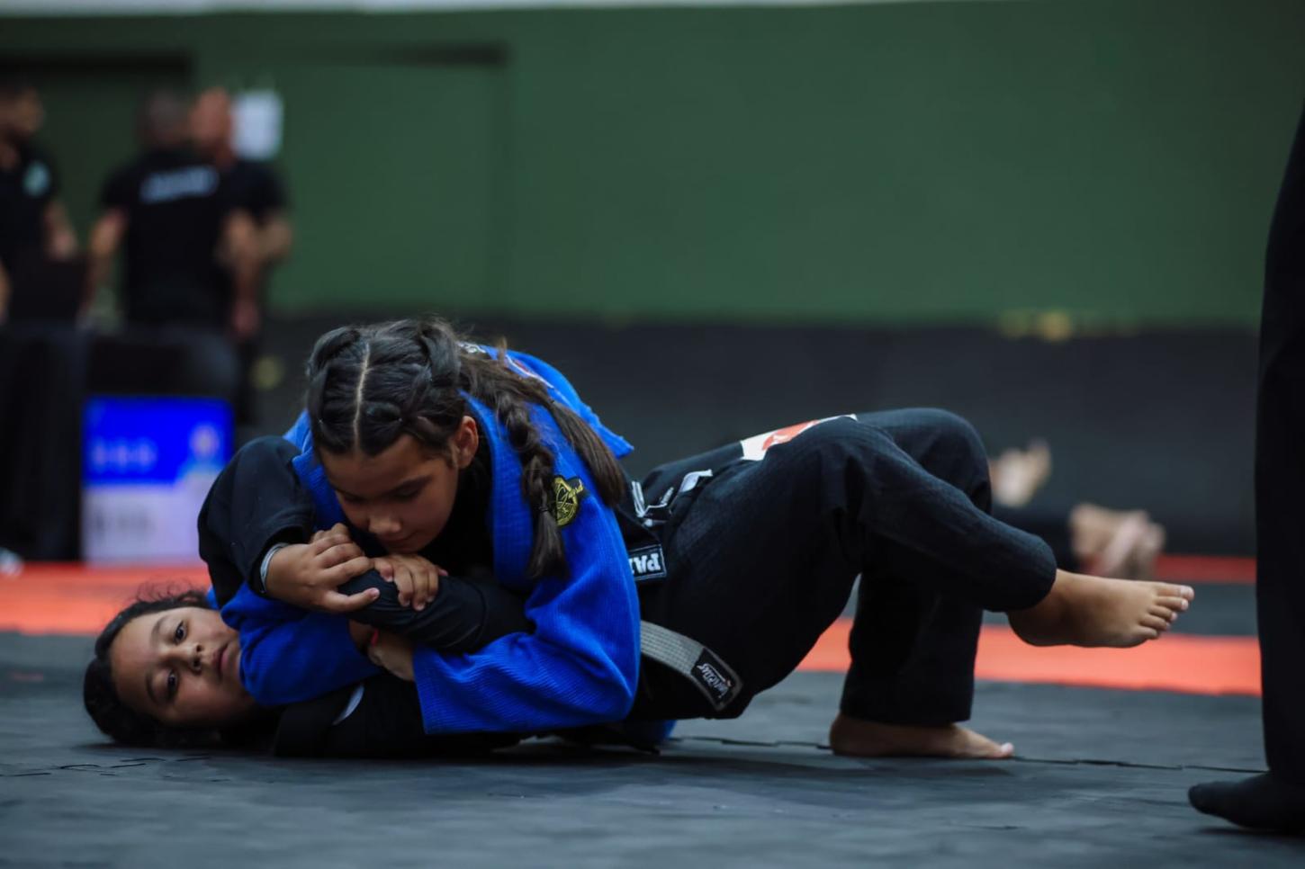 Estudante de escola municipal conquista 2º lugar em competição de Jiu-Jitsu e leva o nome de Palmas ao pódio