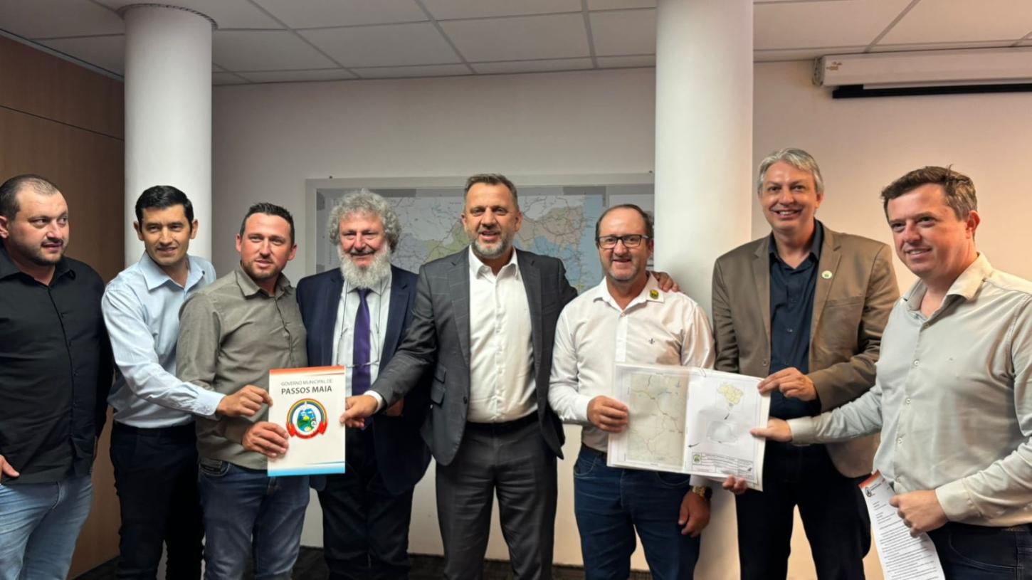 Prefeito Interino de Palmas destaca as reuniões nas capitais dos dois Estados sobre o asfalto entre Palmas e Passos Maia 