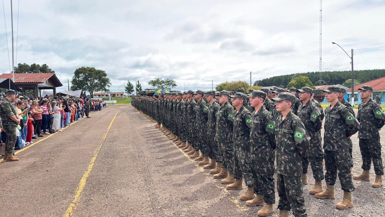 Soberana dos Campos de Palmas apresentou novos soldados 