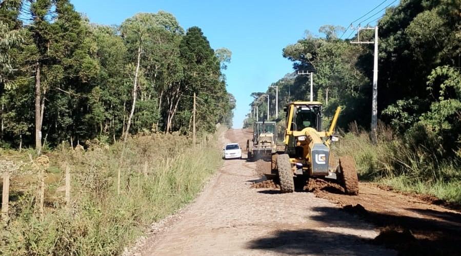 Departamento de Obras intensifica melhorias em estradas do interior