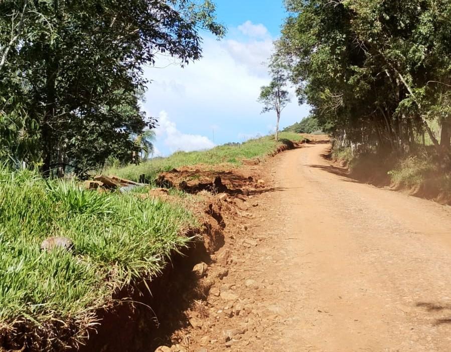 Estrada da Biquinha foi revitalizada possibilitando maior comodidade para os cidadãos 