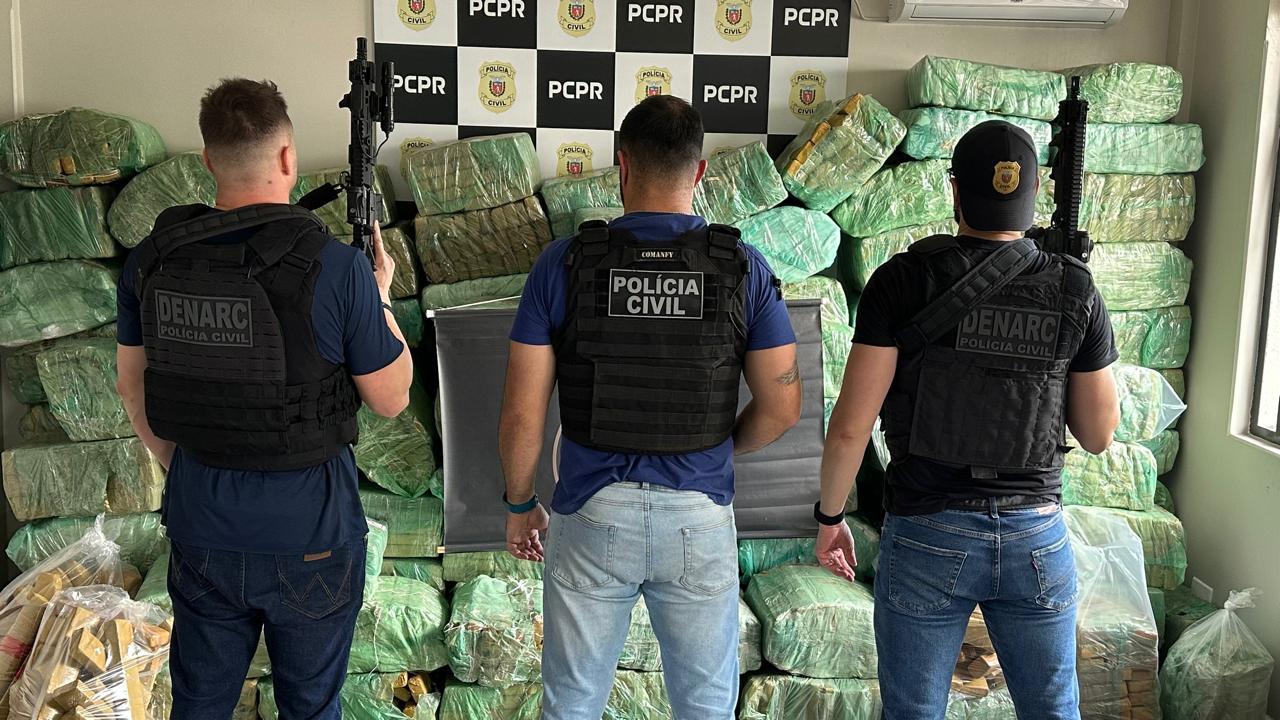 PCPR aprende mais de 2.300 quilos de maconha na PRc 280, em Palmas PR