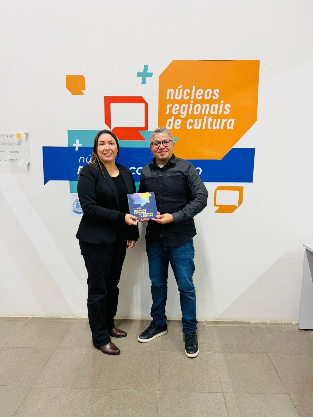 Diretora de Cultura e Turismo busca informações sobre recursos e projetos para o fortalecimento da cultura em CDS