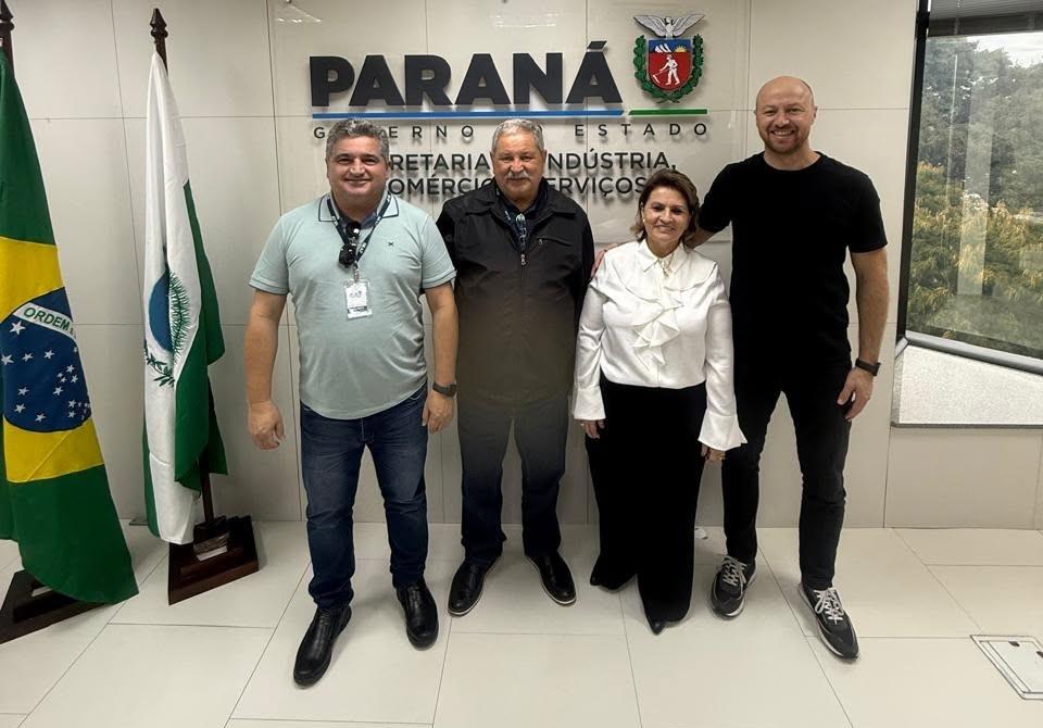 Em busca de novos recursos, Prefeita de CDS participou de reuniões em Curitiba