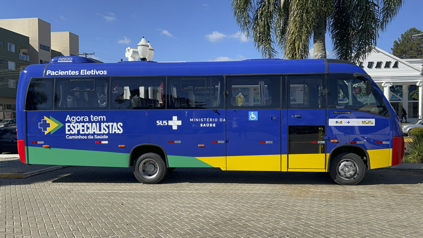 Palmas foi contemplada com um micro-ônibus pelo Ministério da Saúde 