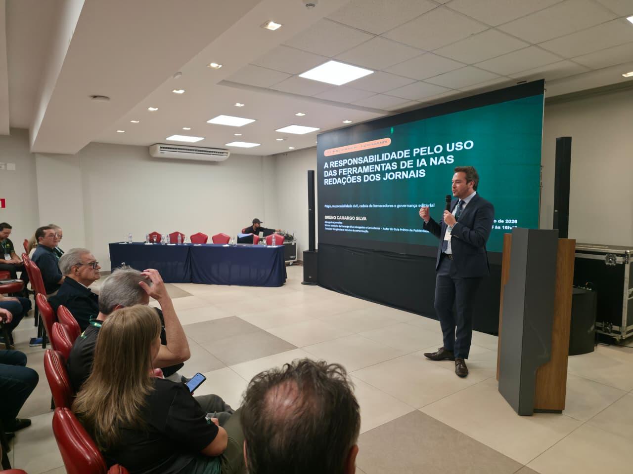 29º Congresso da Adjori-PR encerrou dia de palestras com debate sobre o uso de IA nas redações