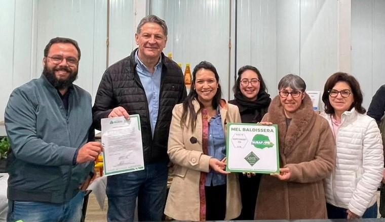 Duas agroindústrias palmenses receberam o Selo Arte, com essa certificação podem vender seus produtos em todo Brasil  