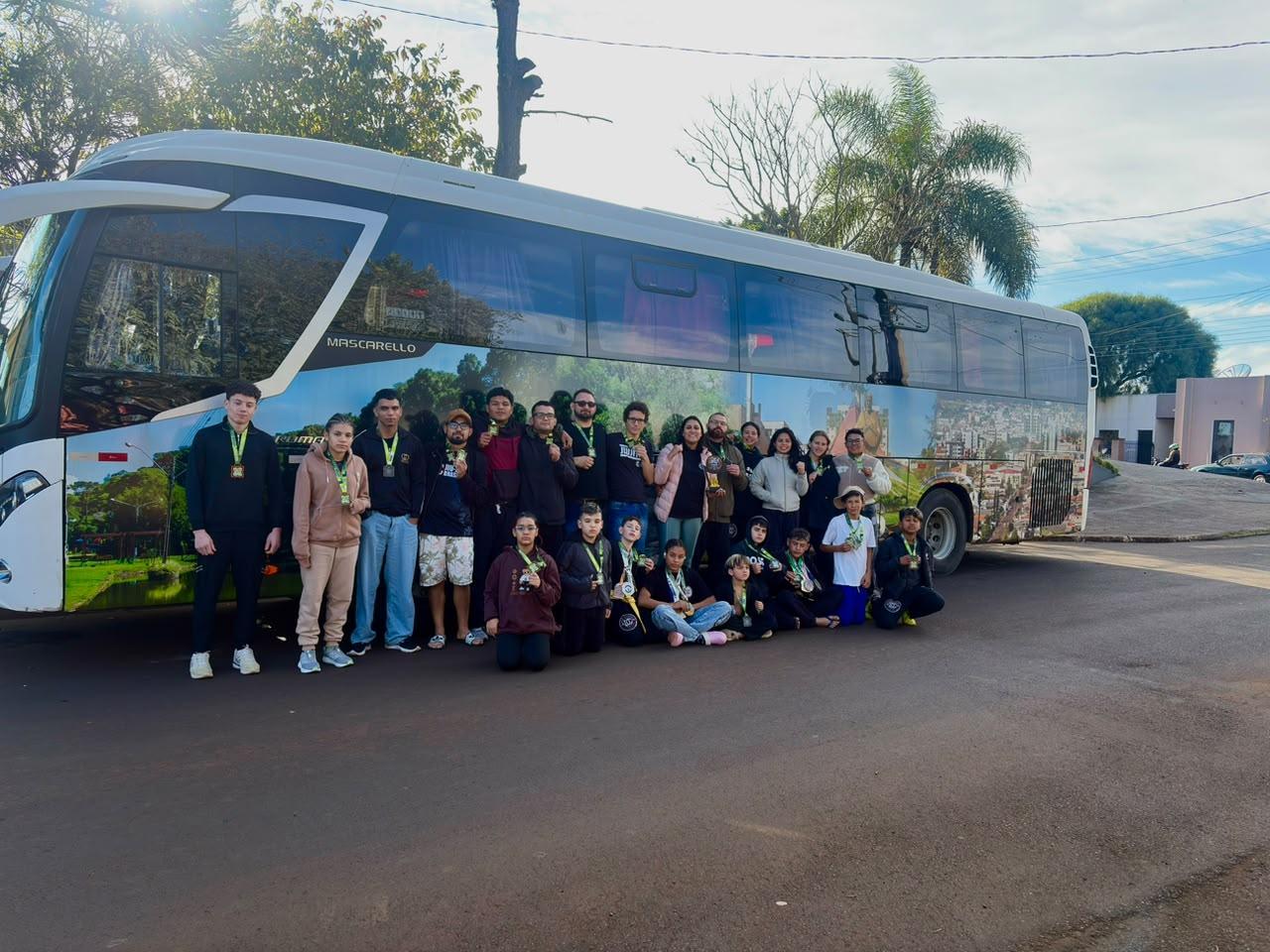 Equipe palmense de lutas foi protagonista no Open Candói