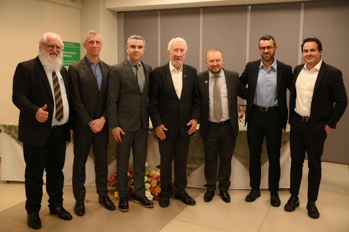 Autoridades e Membros da Diretoria