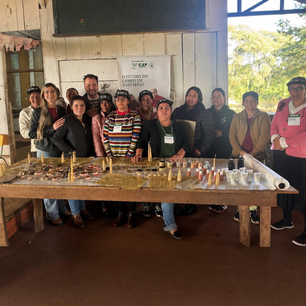 Curso de Produtos Apícolas leva conhecimento e geração de renda à comunidade Chico André