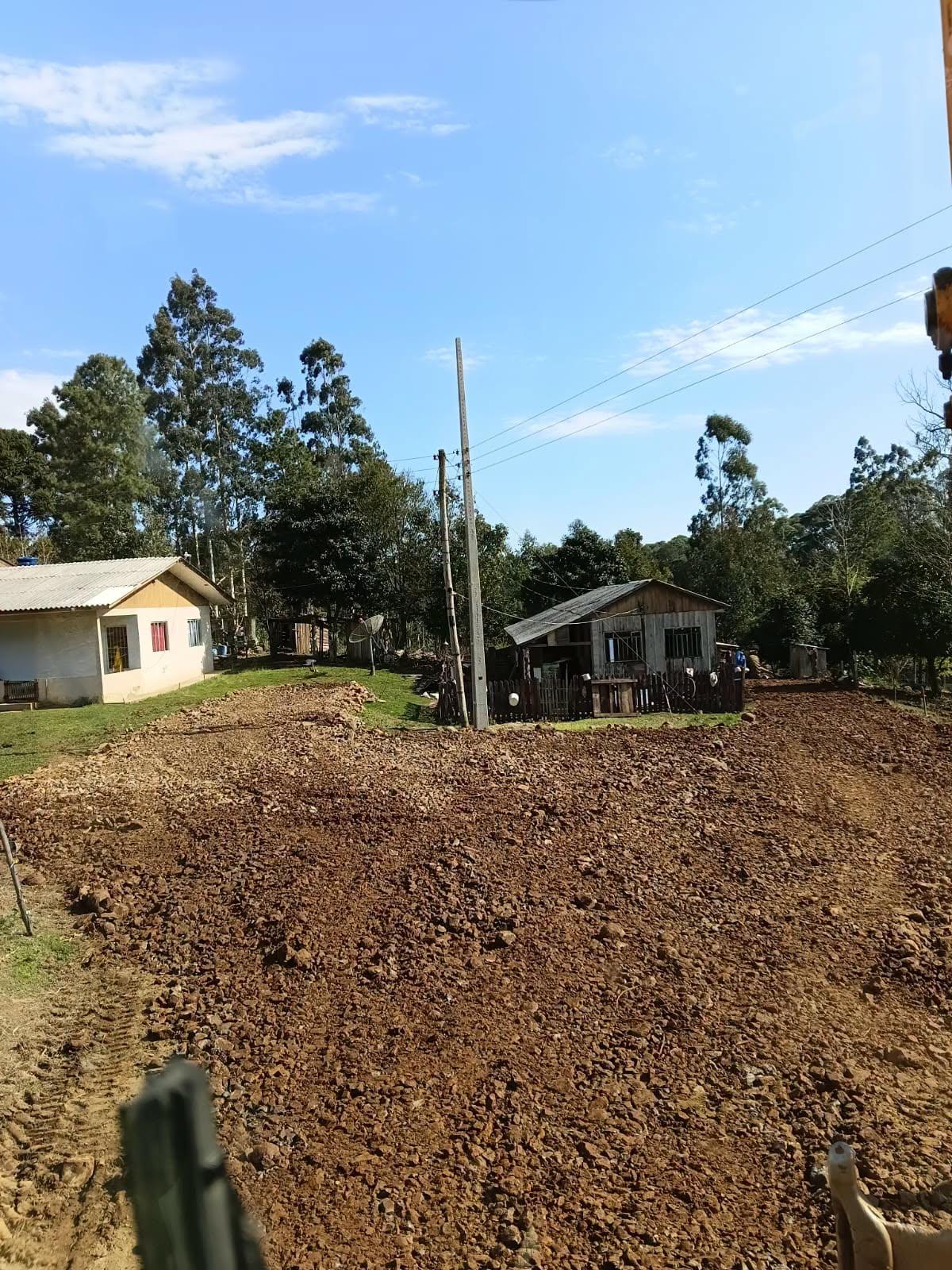 Melhorias nas propriedades rurais seguem beneficiando produtores da comunidade do Bom Retiro