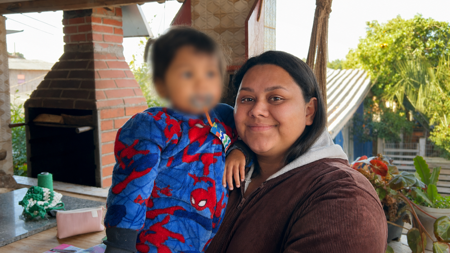Menino de 03 anos precisa fazer exame genético, mãe pede ajuda 