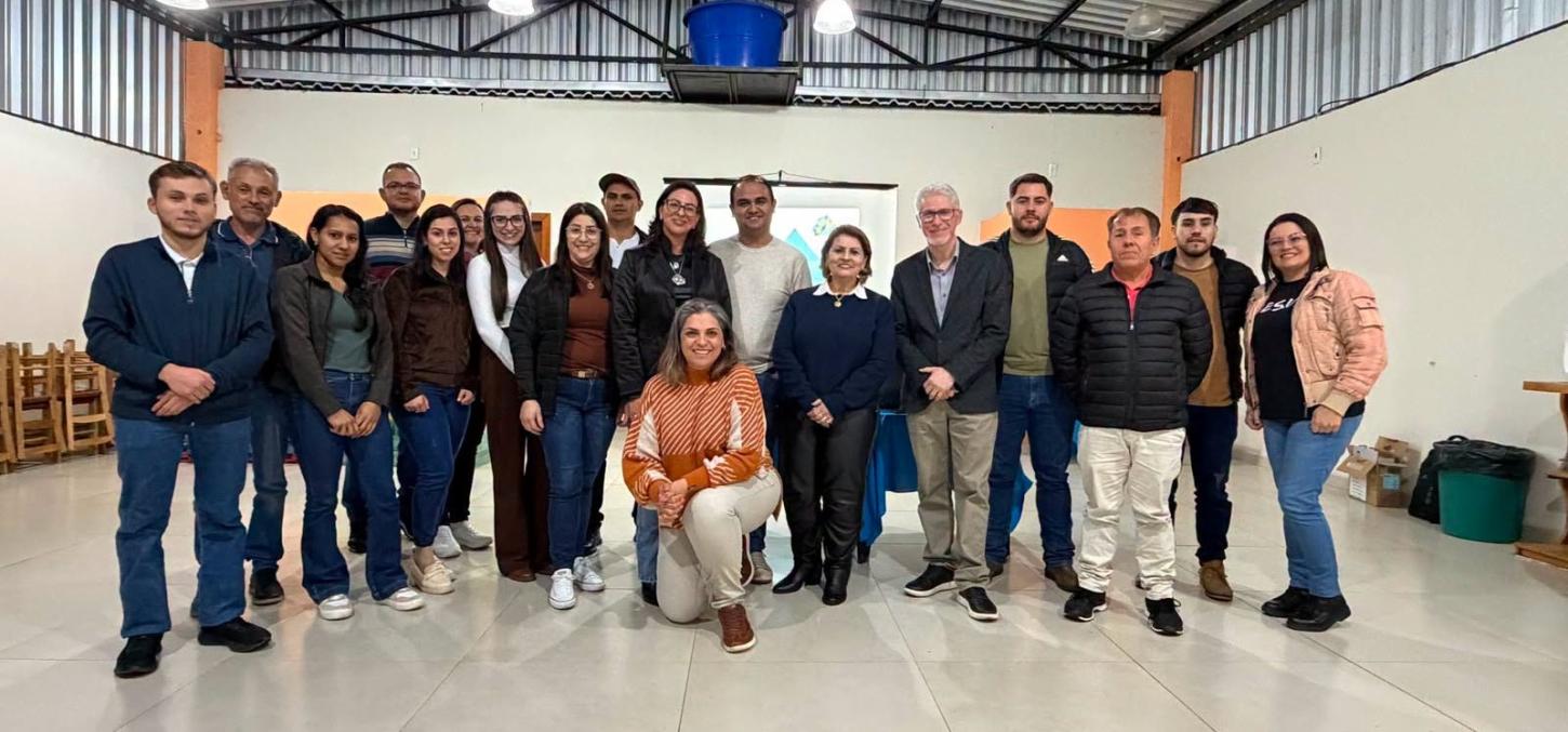 Palestra orienta empreendedores sobre vendas para o poder público em CDS