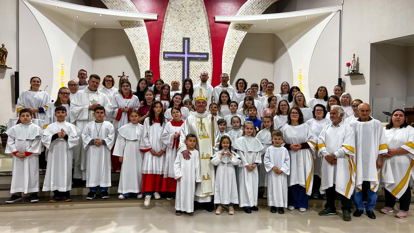 Paróquia São João Batista recebe a Visita Pastoral de Dom Edgar Ertl