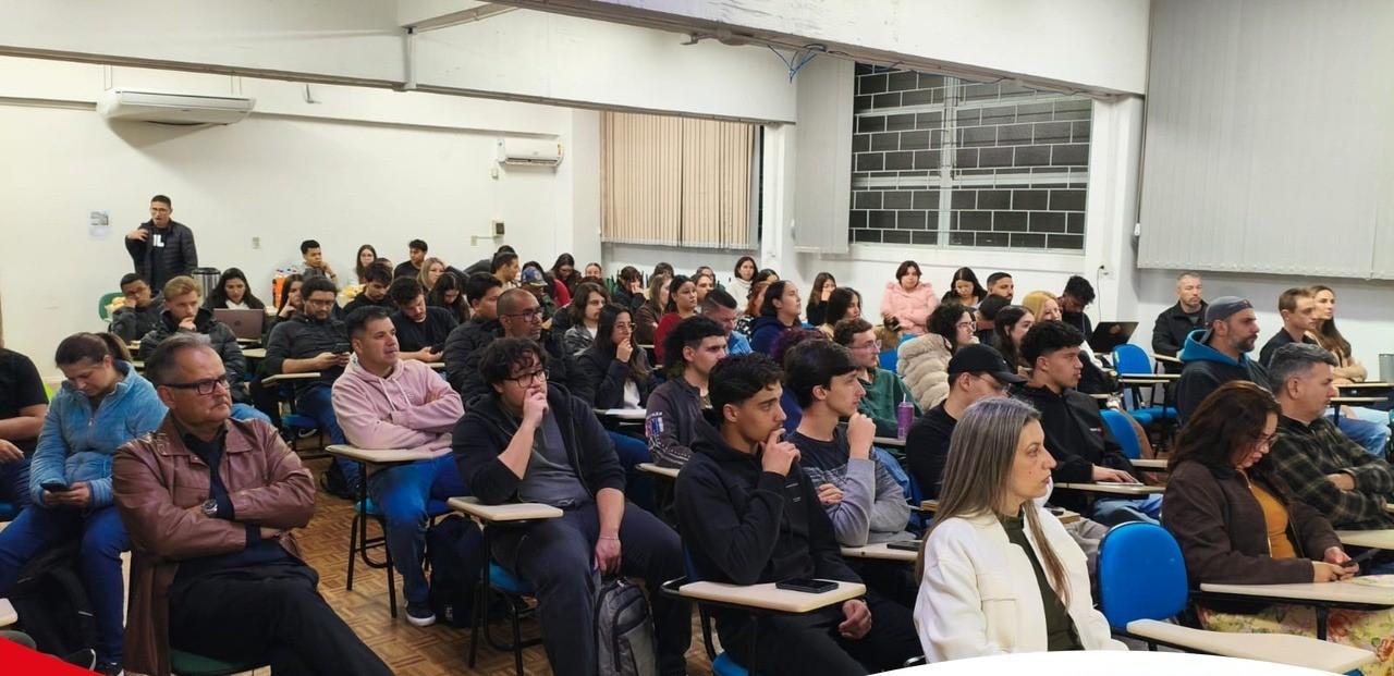 Ideathon GovTech inicia em Palmas e mobiliza participantes na busca por soluções inovadoras